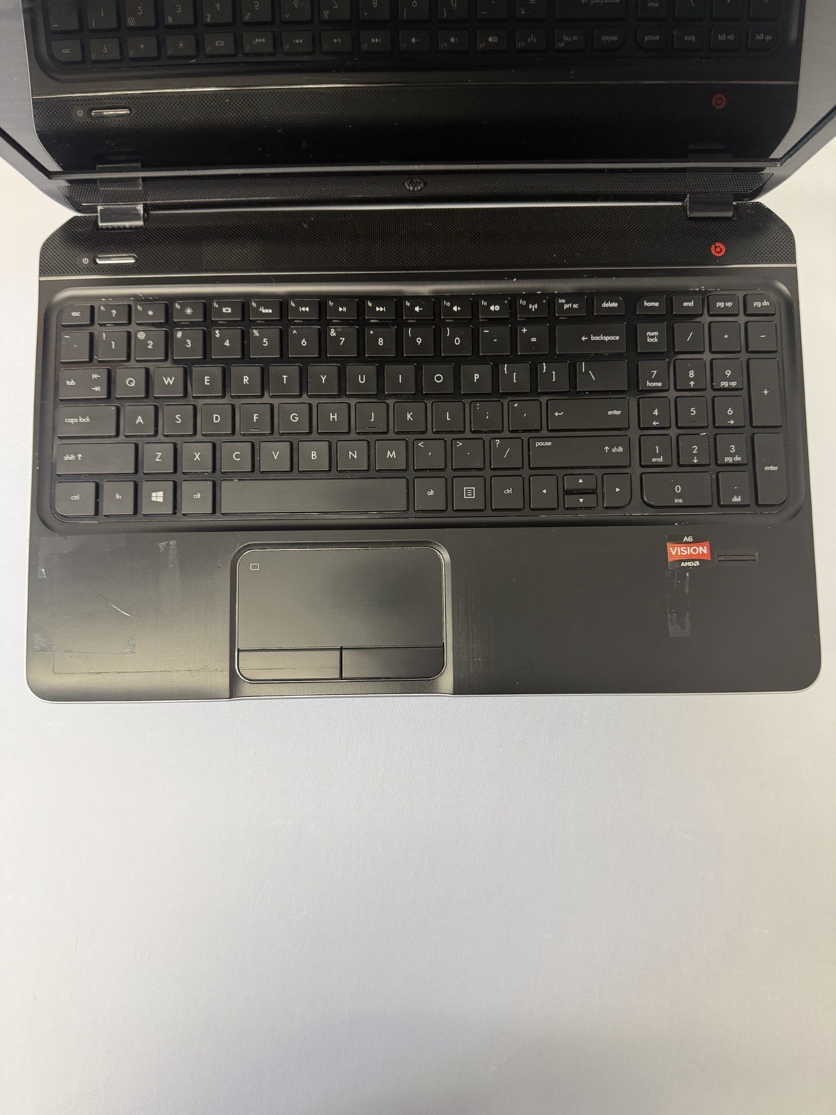 HP Envy dv6 Laptop – Screen Leaking Light – AMD A6-4400M – Read Des