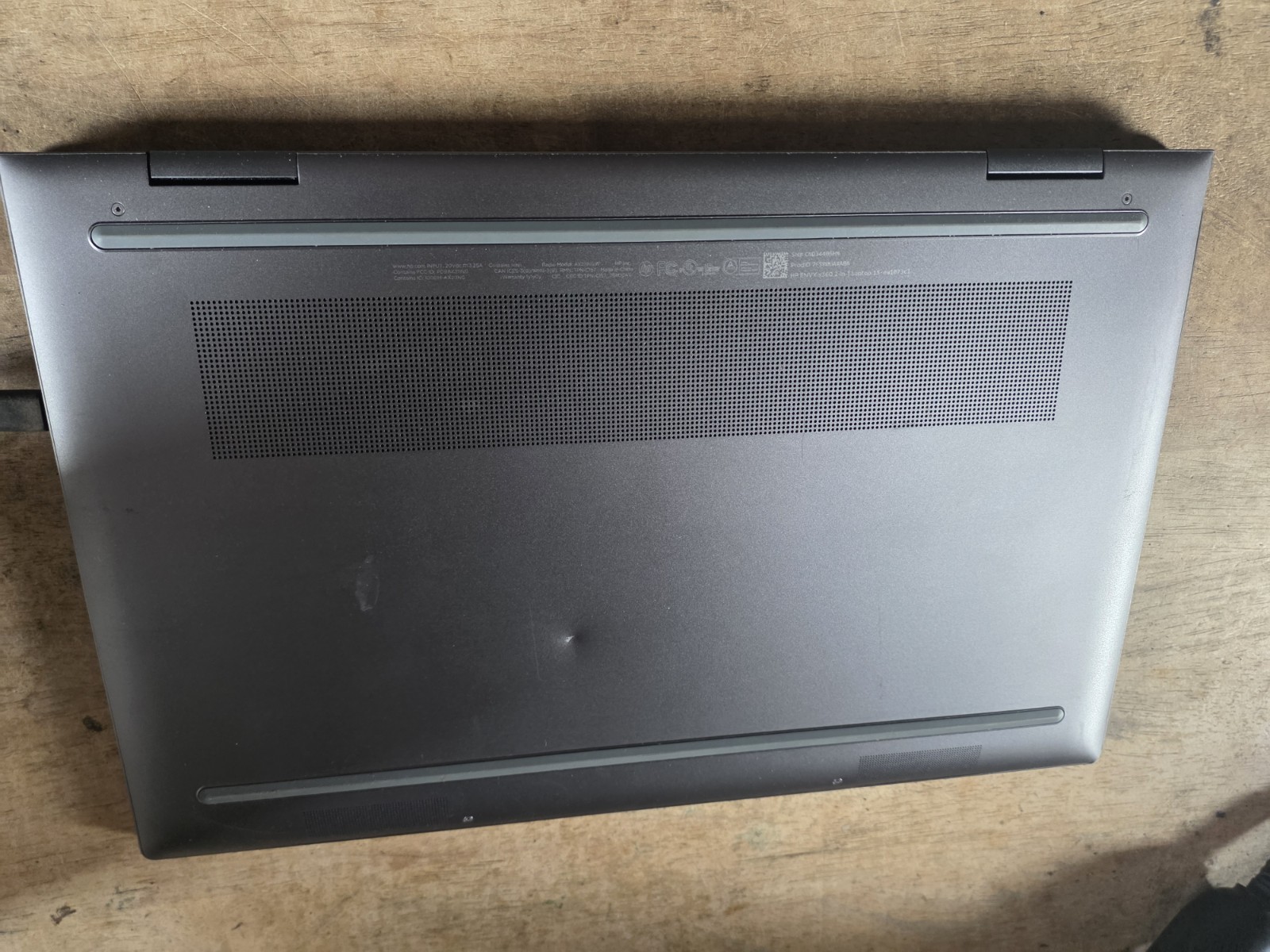 HP Envy x360 15-EW1073CL 15.6″ Touchscreen Laptop Intel Core 13th 32GB Hinge
