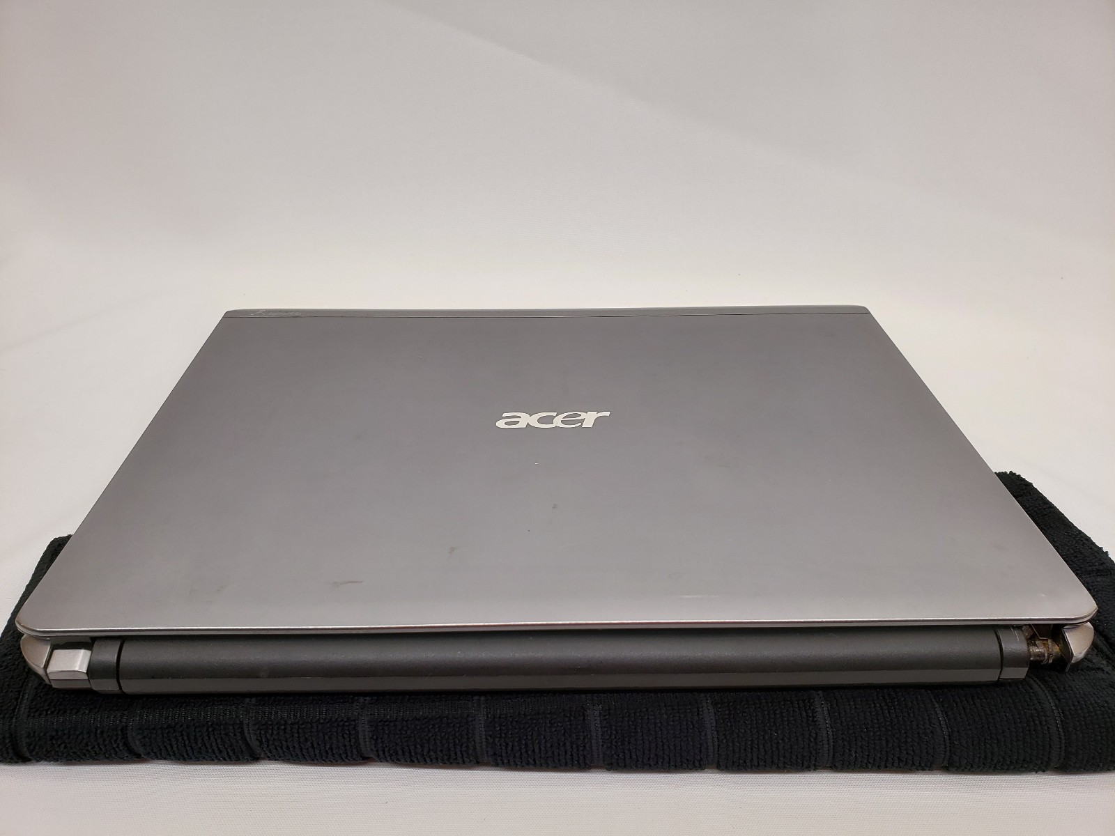 Acer Aspire 4810T-8480 14″ – Intel Core 2 U3500 @ 1.40GHz – TESTED – WORKING