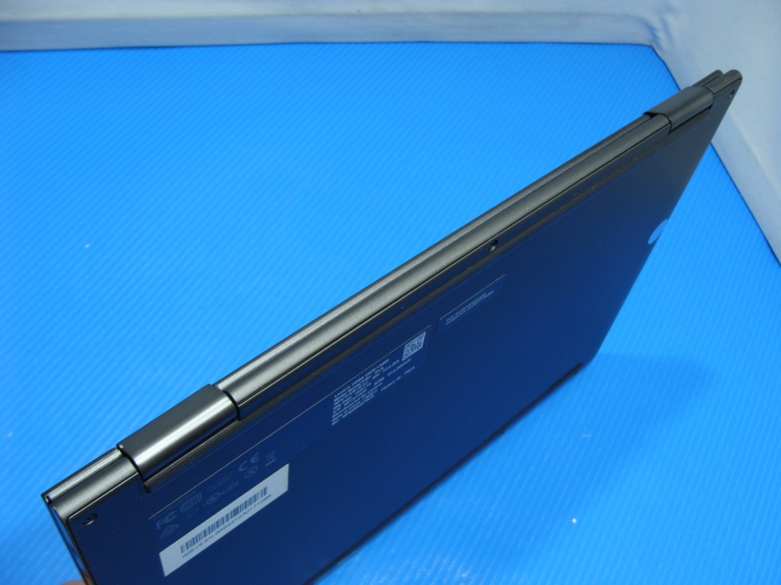 Lenovo Yoga C630-13Q50 13.3″ FHD Touch Snapdragon SDM850 2.9GHz 8GB 120GB LTE