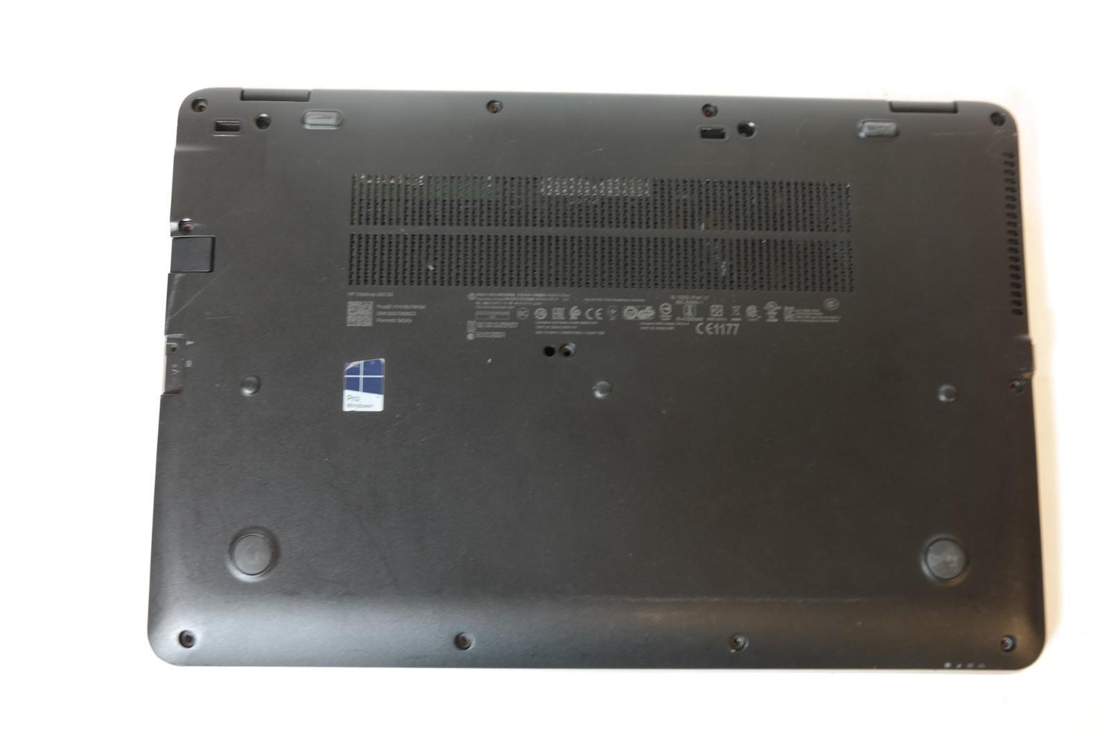 HP EliteBook 850 G3/i5-6300U/8GB RAM/256GB SSD/ For parts