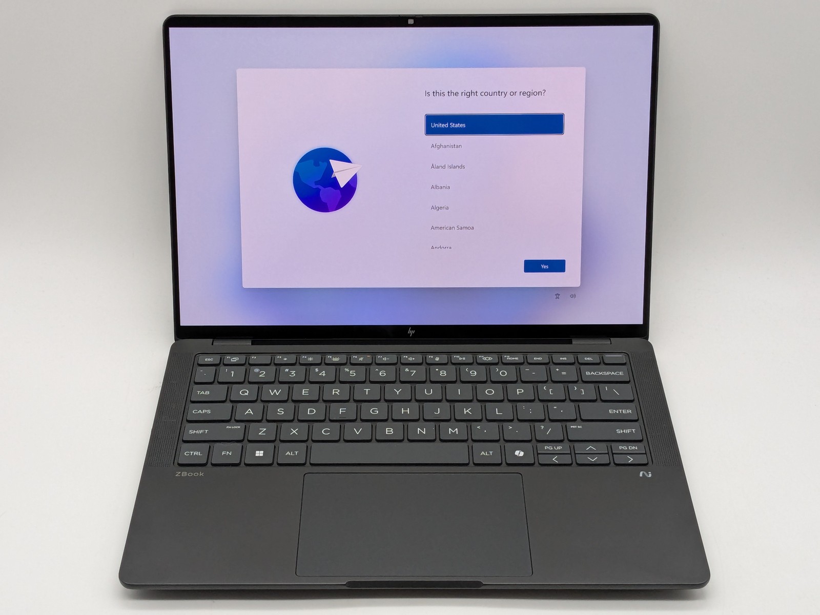 HP ZBook Ultra G1a 14″ Touch RYZEN AI MAX+ PRO 395 8060S 512GB 64GB W11 120Hz
