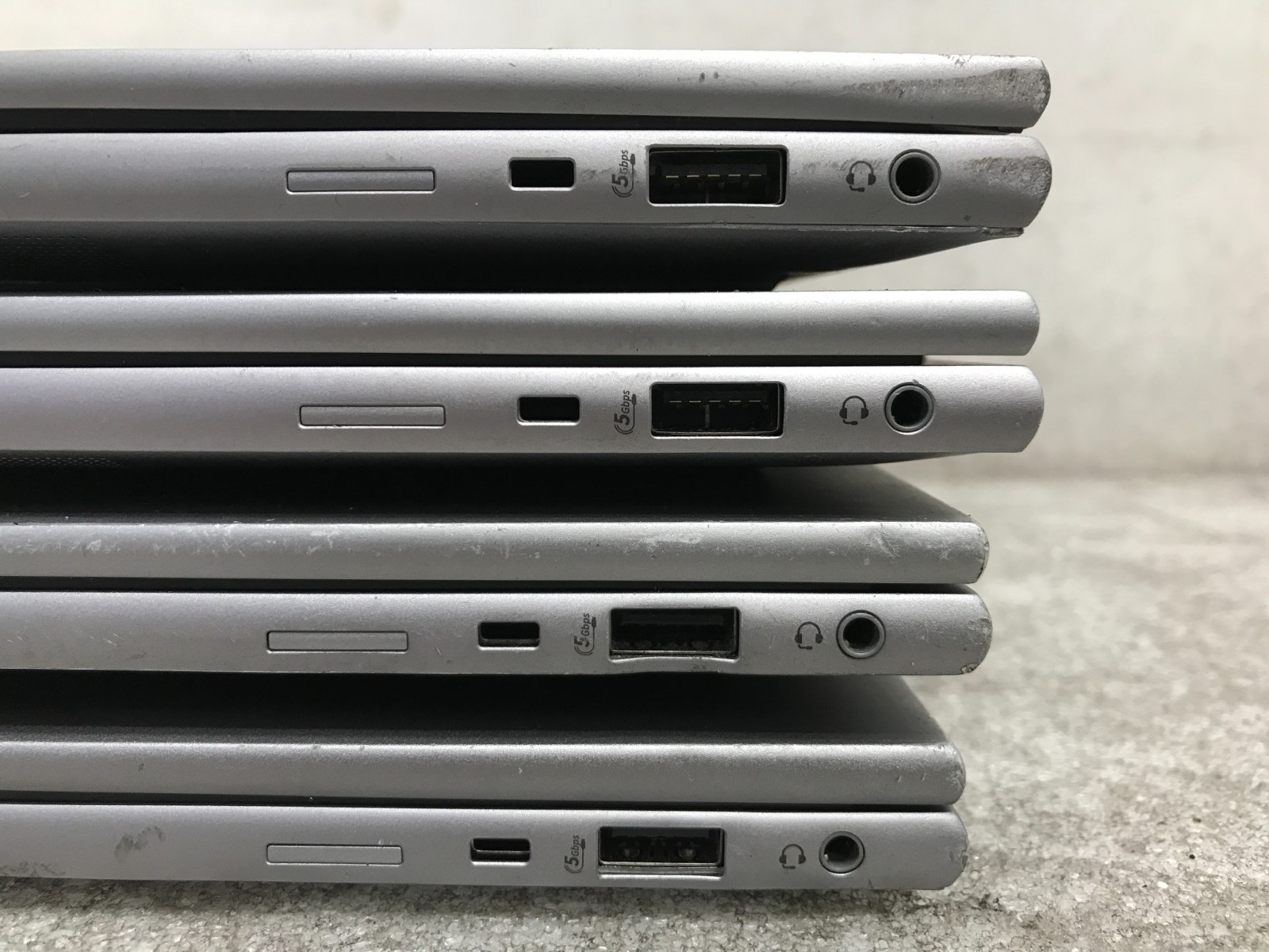 Lot Of 4 / HP ZBook Firefly 14 G11 / Intel Core Ultra 5 135H / No RAM / No SSD