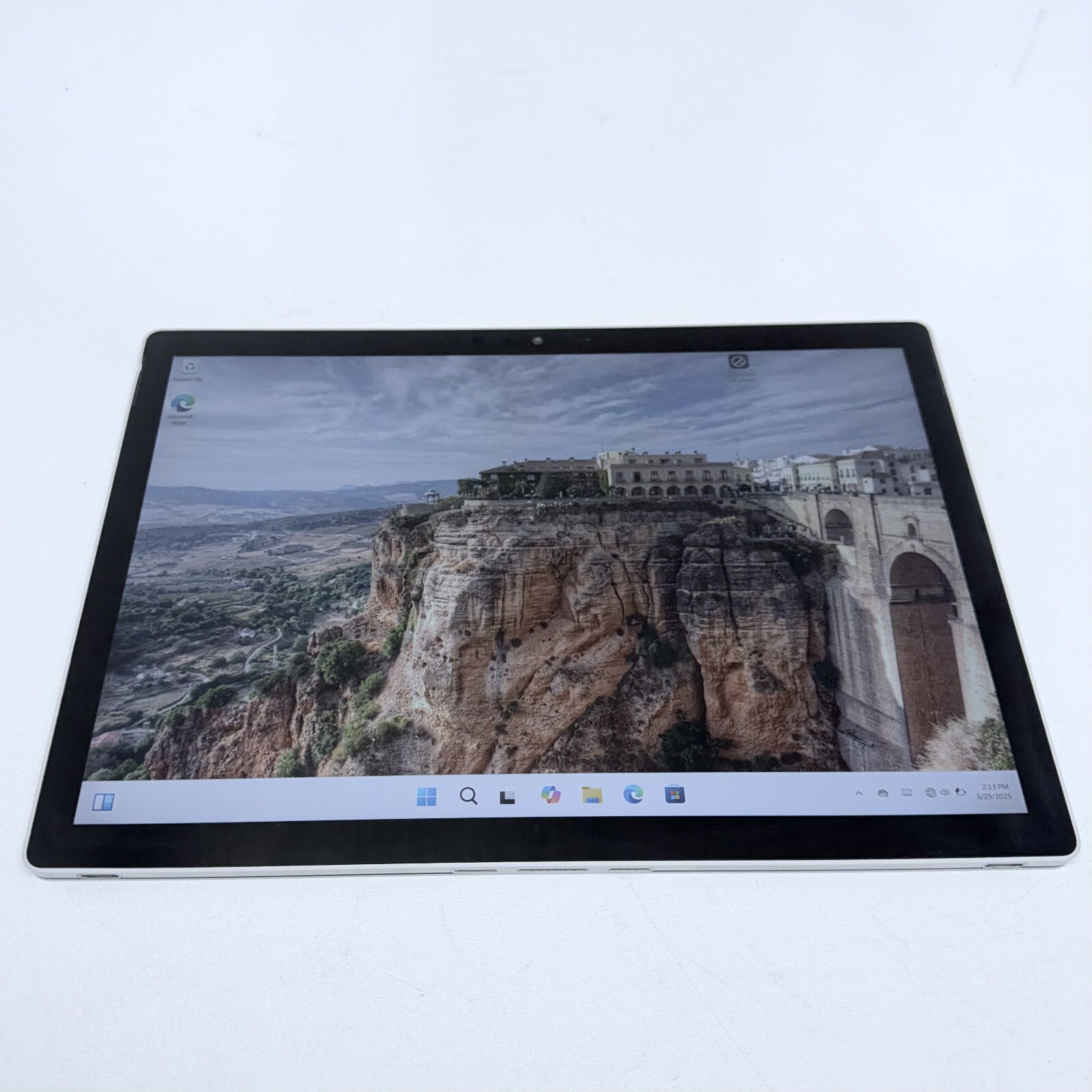 Microsoft Surface Book 2 i5|8GB|256GB Tablet ONLY (1832)**READ DESC**