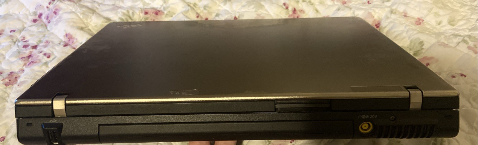 IBM Lenovo ThinkPad Z61m Titanium Lid 4GB RAM WORKING
