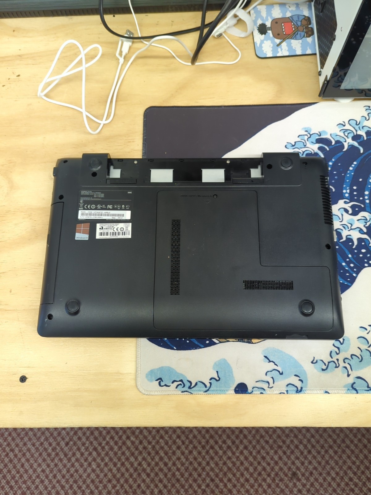 1057 – Samsung NP300E5C – FOR PARTS / AS-IS
