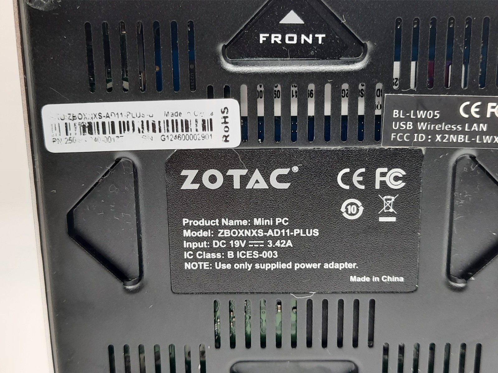 Zotac AD11 Plus Mini PC, 1.65 GHz AMD E-450 APU, 2 GB DDR3 RAM, Untested As-Is
