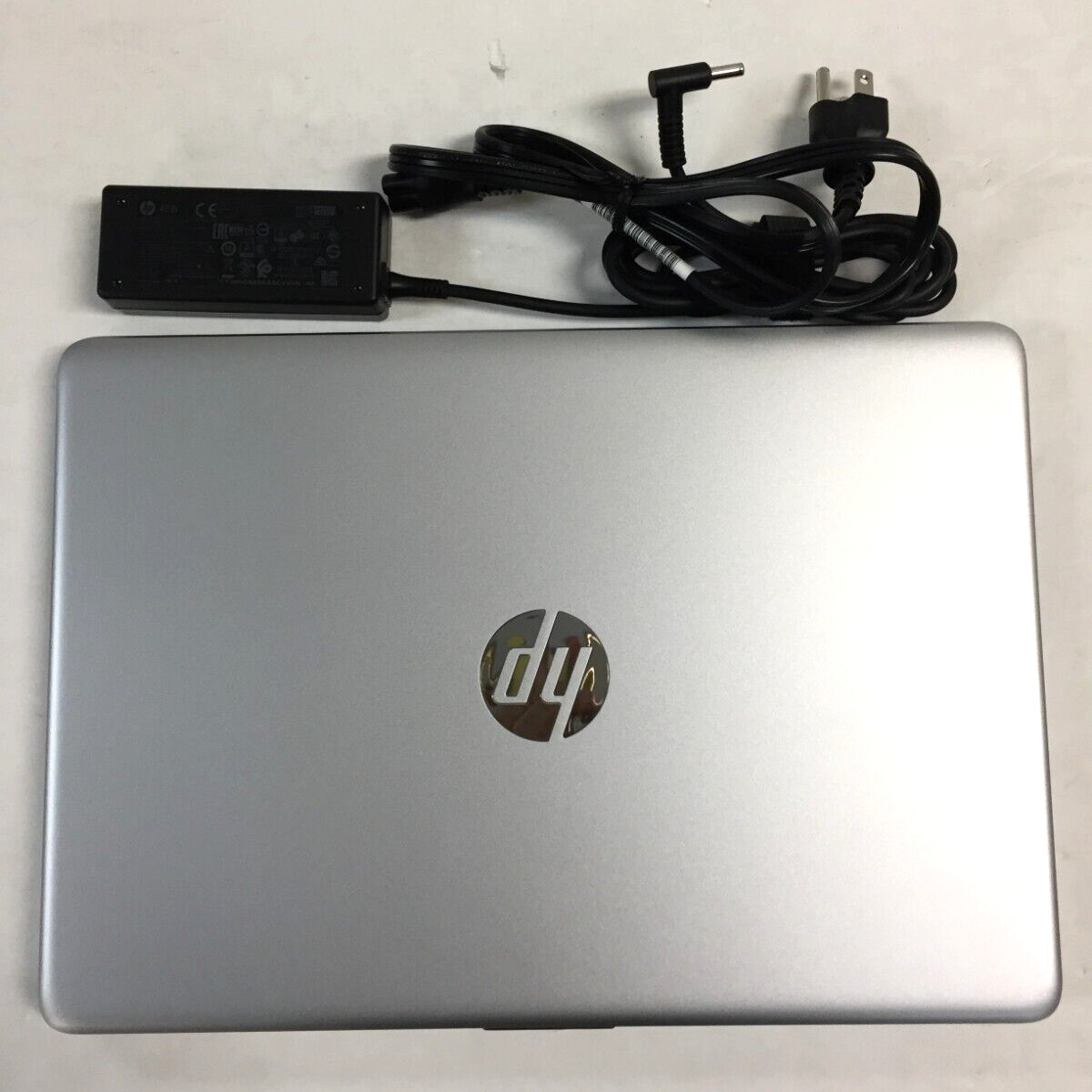 HP 14-dk0028wm 7MP80UA 14″ Laptop/AMD R3-3200U/4GB Ram/128GB SSD/Win 10, Silver