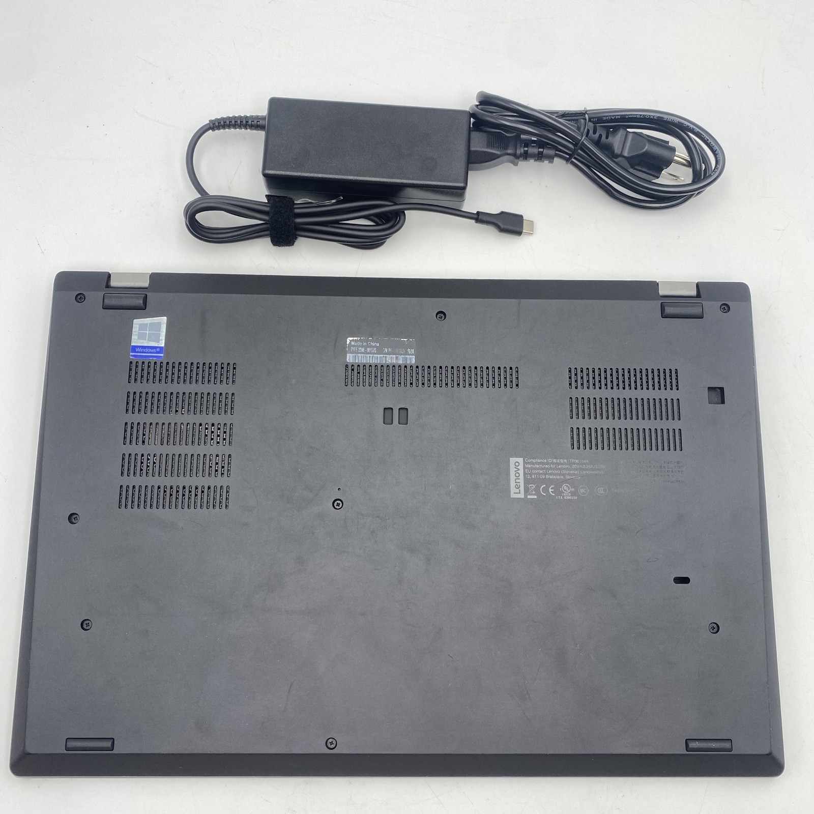 Lenovo ThinkPad P53s I7-8565U 8GB RAM 256GB SSD Batt: 79%