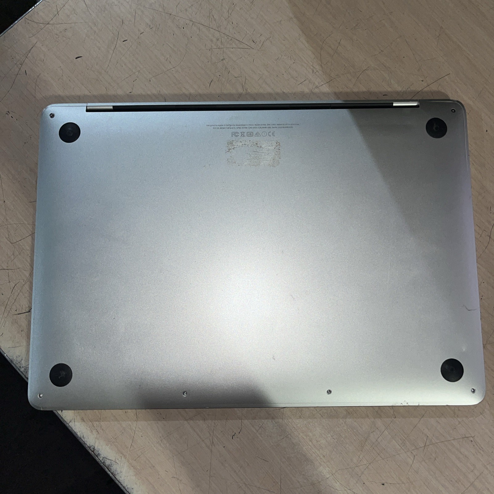 APPLE MACBOOK PRO 13″ MID-2017 CORE I5-7360U 2.3GHZ 8GB RAM NO HD