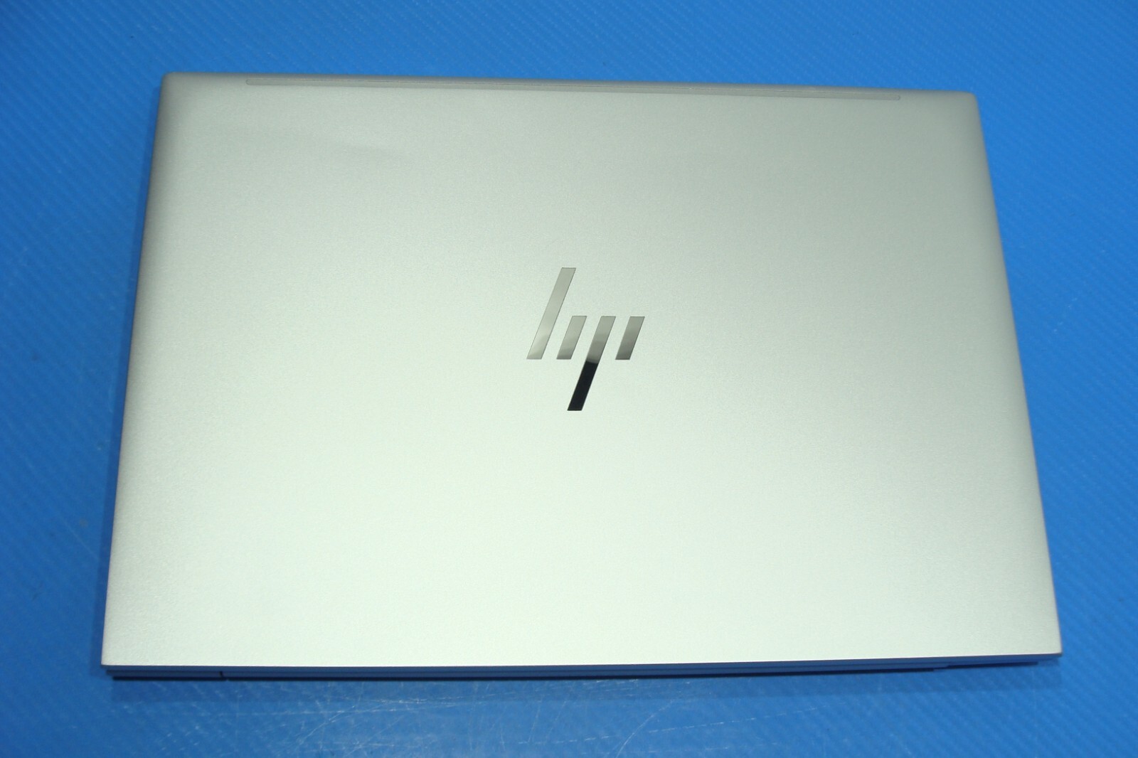 HP EliteBook 845 G10 laptop 14″FHD+AMD Ryzen 5 PRO 16GB 256GB WRTY2027 11 cycles