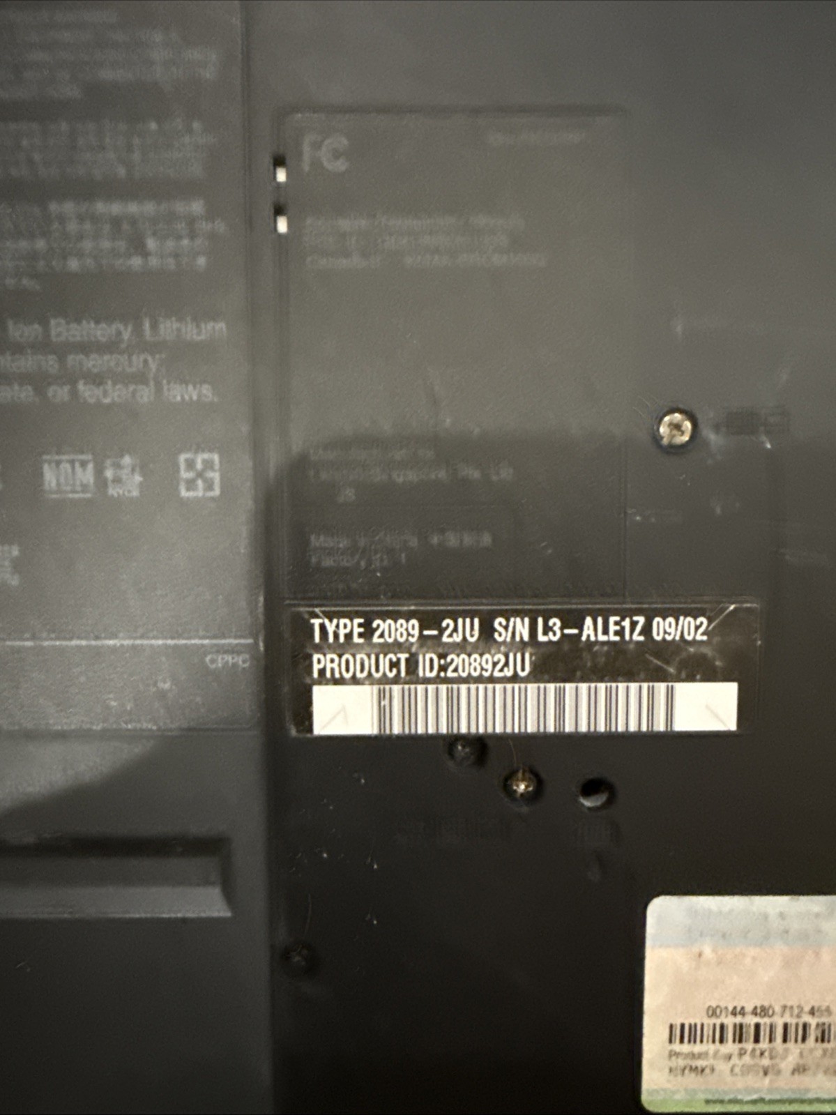 PARTS ONLY Lenovo ThinkPad T500 Intel Centrino 2 UNTESTED FOR PARTS OR REPAIR