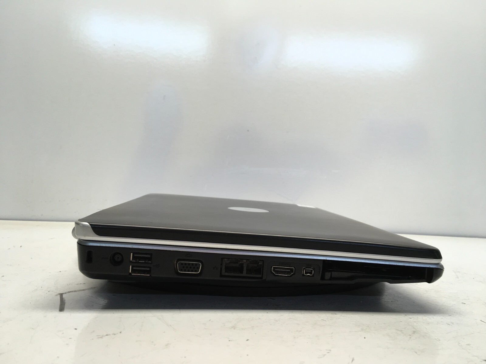 Dell Inspiron 1525 Intel Pentium Dual Core 06FD 1.6GHz 4 GB NO HDD No Batt