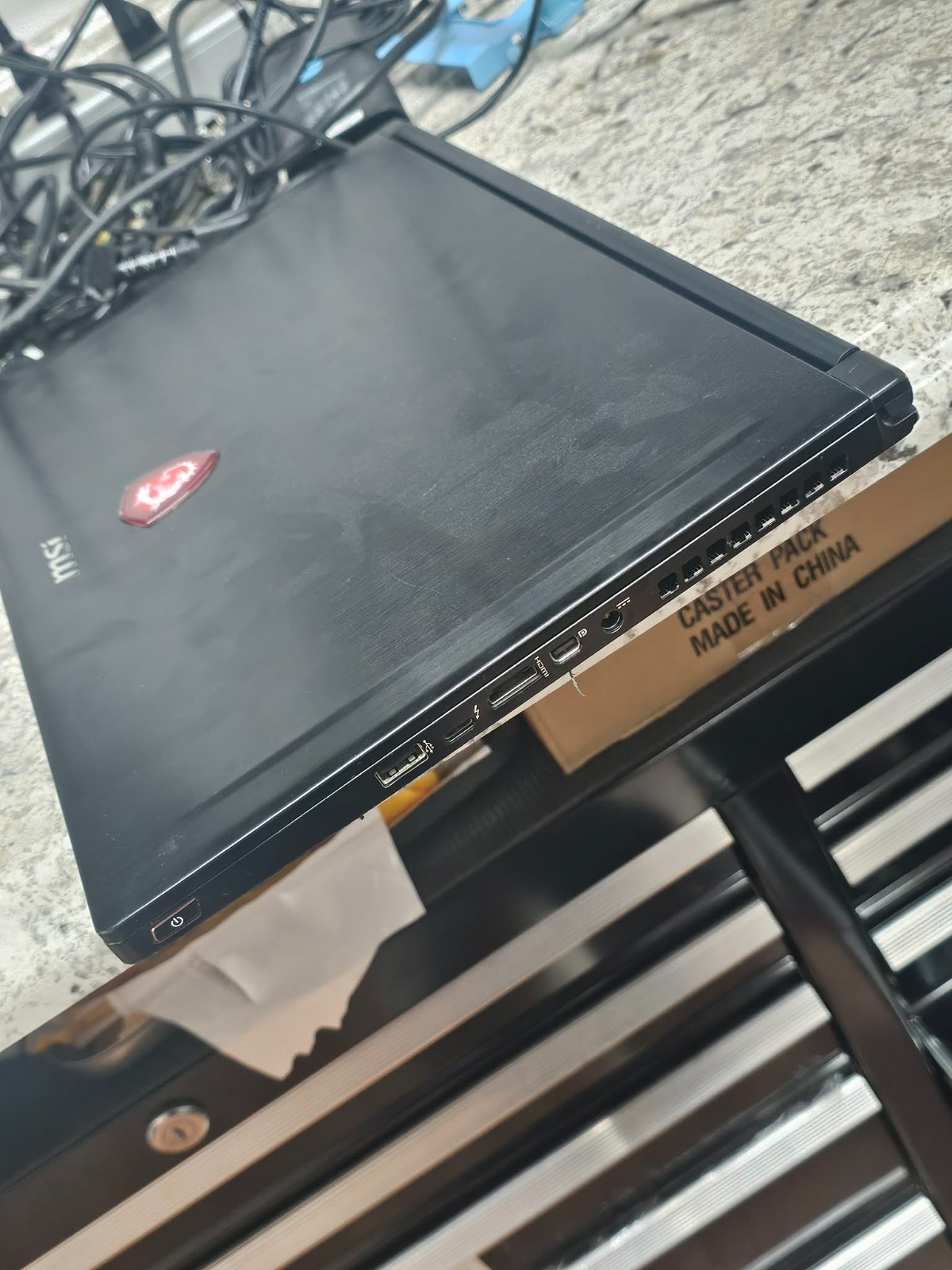 MSI Gaming Laptop GS63VR 7RF i7-7700HQ GTX 1060 16GB RAM WIFi – Works Special