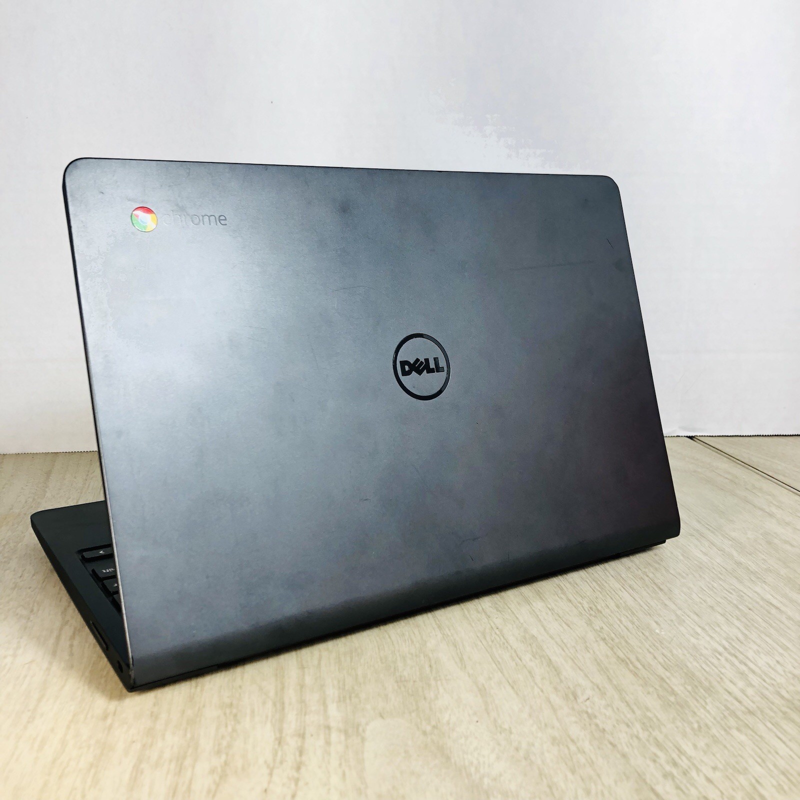 Dell ChromeBook 11 CB1C13 11″ Intel Celeron CPU 4GB RAM 16GB W Accessories Clean