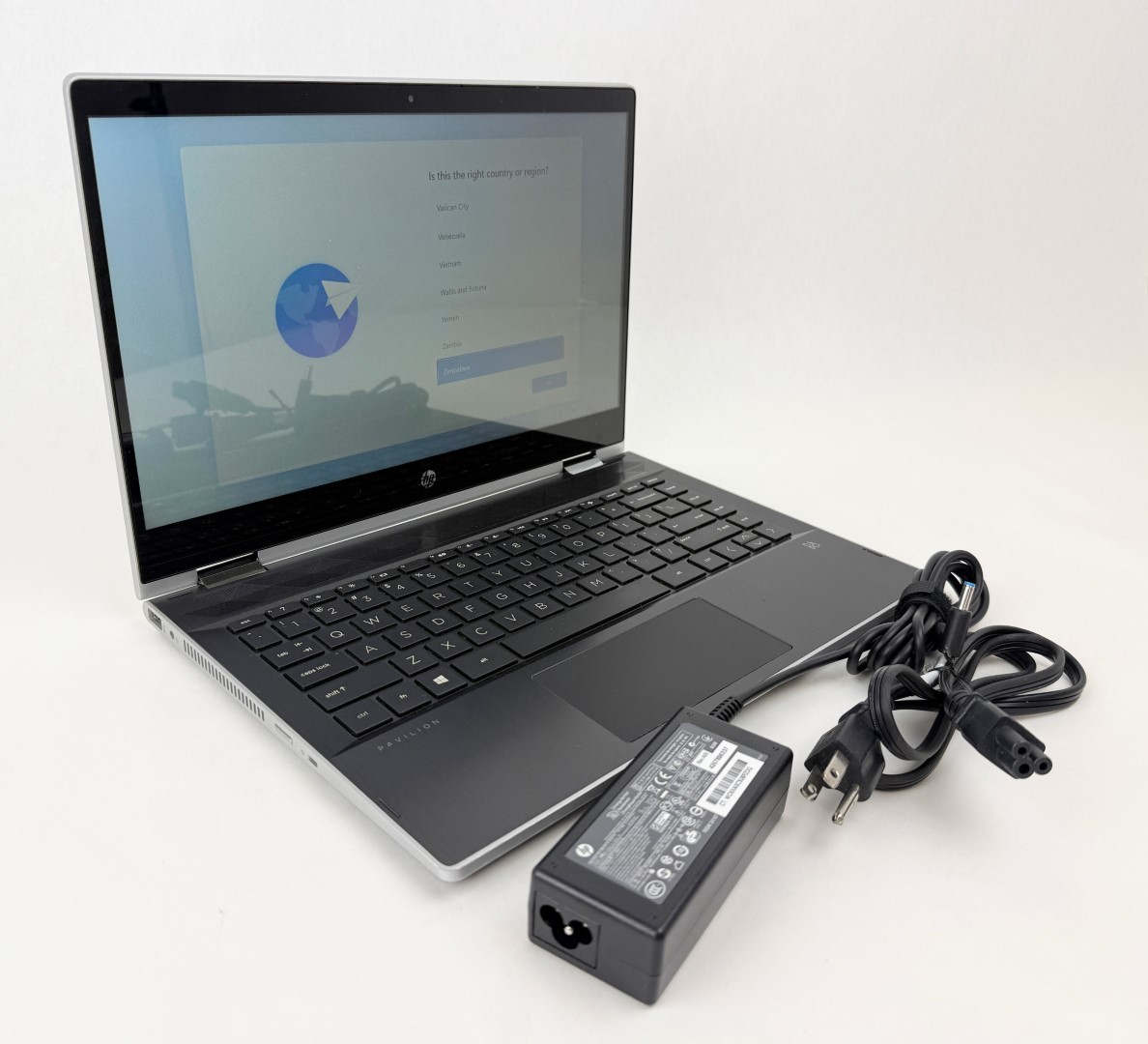 HP Pavilion x360 14m-cd0001dx 14″ HD Touch i3-8130U 8GB 512GB W11H