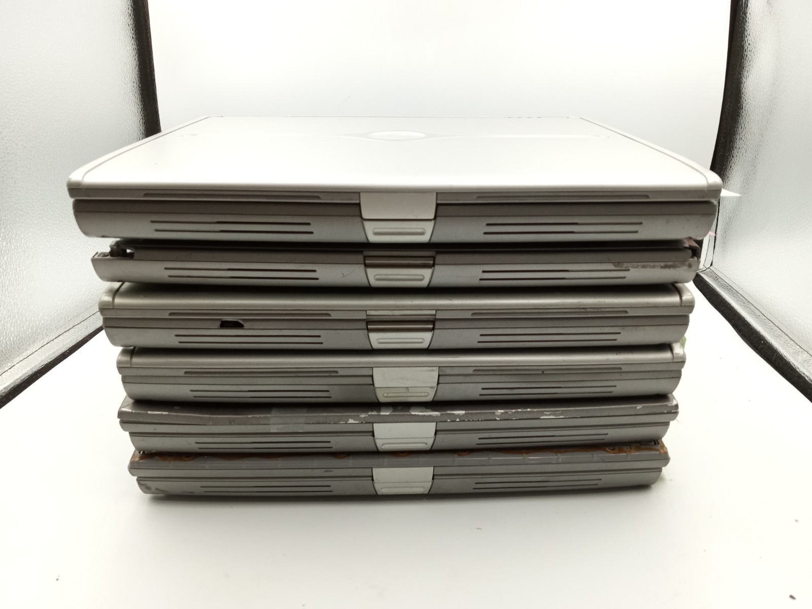 Lot of 6 – Dell D600 / 600m 14″ Laptops Intel Pentium CPU – PARTS / REPAIR -RR