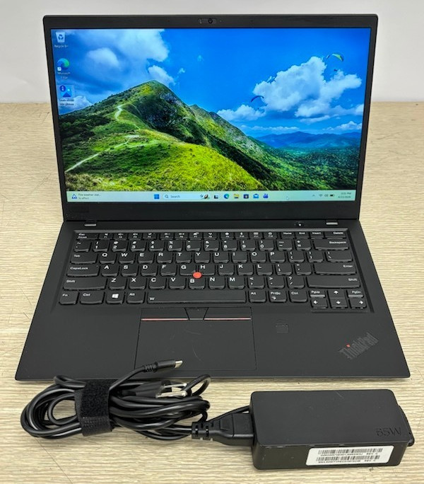 Lenovo ThinkPad X1 Carbon Gen 6 i5-8350U 1.70GHz 8GB 256GB Windows 11 Pro Laptop