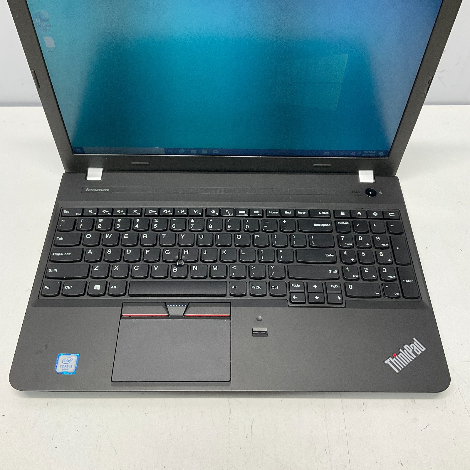 Lenovo ThinkPad E560 Intel Core i5-6200U 2.3GHz 4GB 500GB HDD Windows 10 Pro