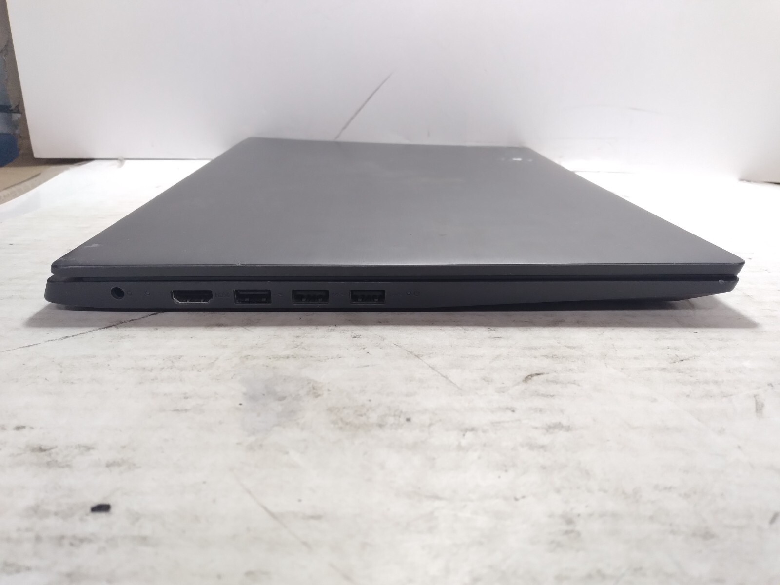 Lenovo V15 G1 IML w/i3-10110U, 4GB RAM Laptop for Parts/Repair #0190