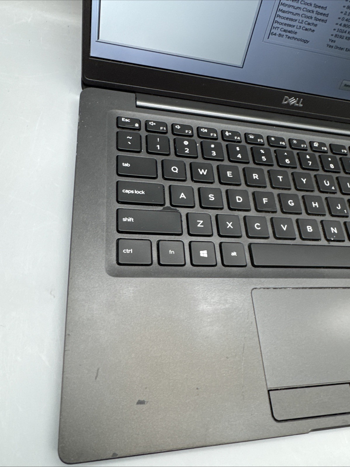 Dell Latitude 7400 14″ Core i7-8665U 1.9GHz 16GB RAM 256GB HD,NO OS