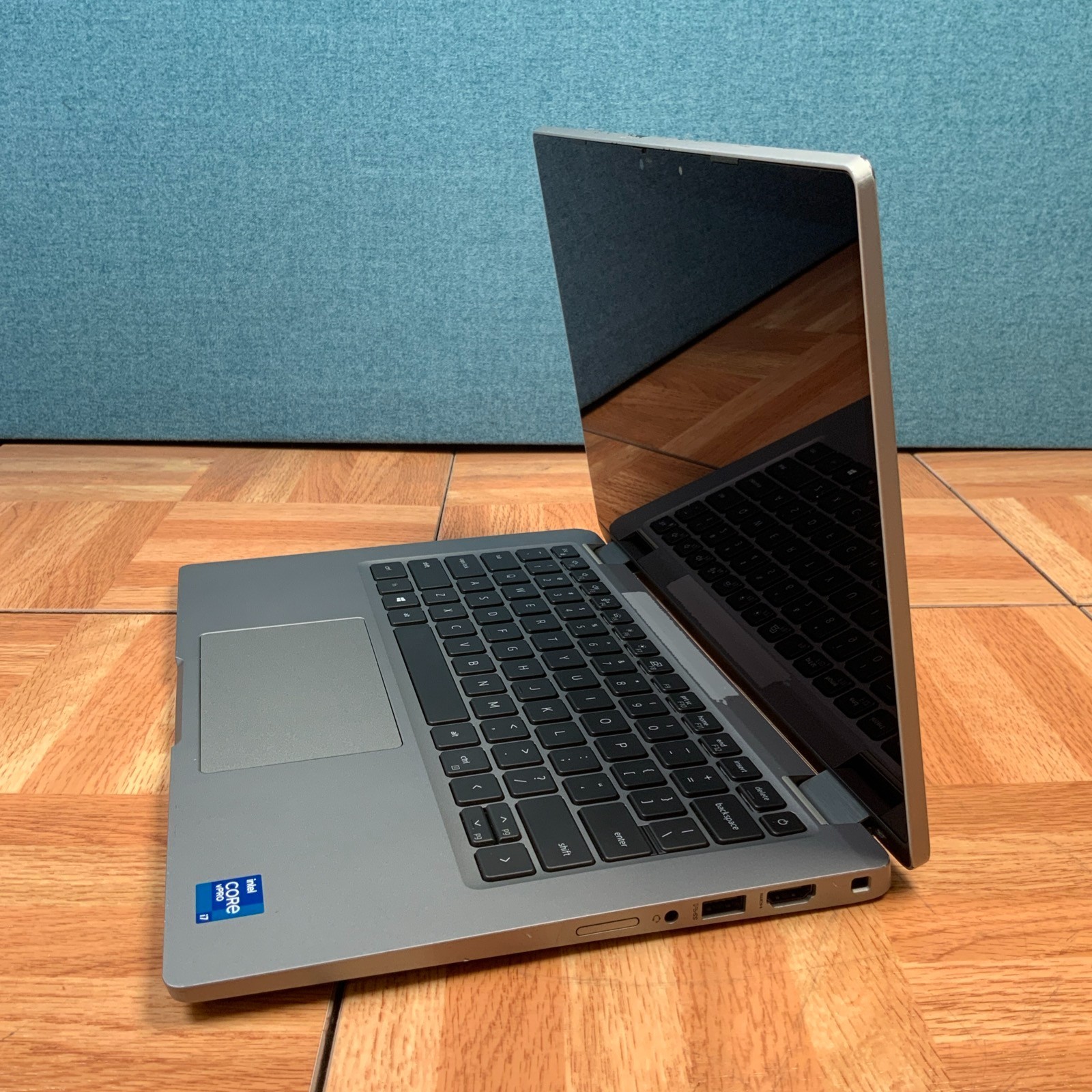 Dell Latitude 5320 11th Gen Intel i7-1185G7 16GB RAM 512 GB SSD Win 11 Pro