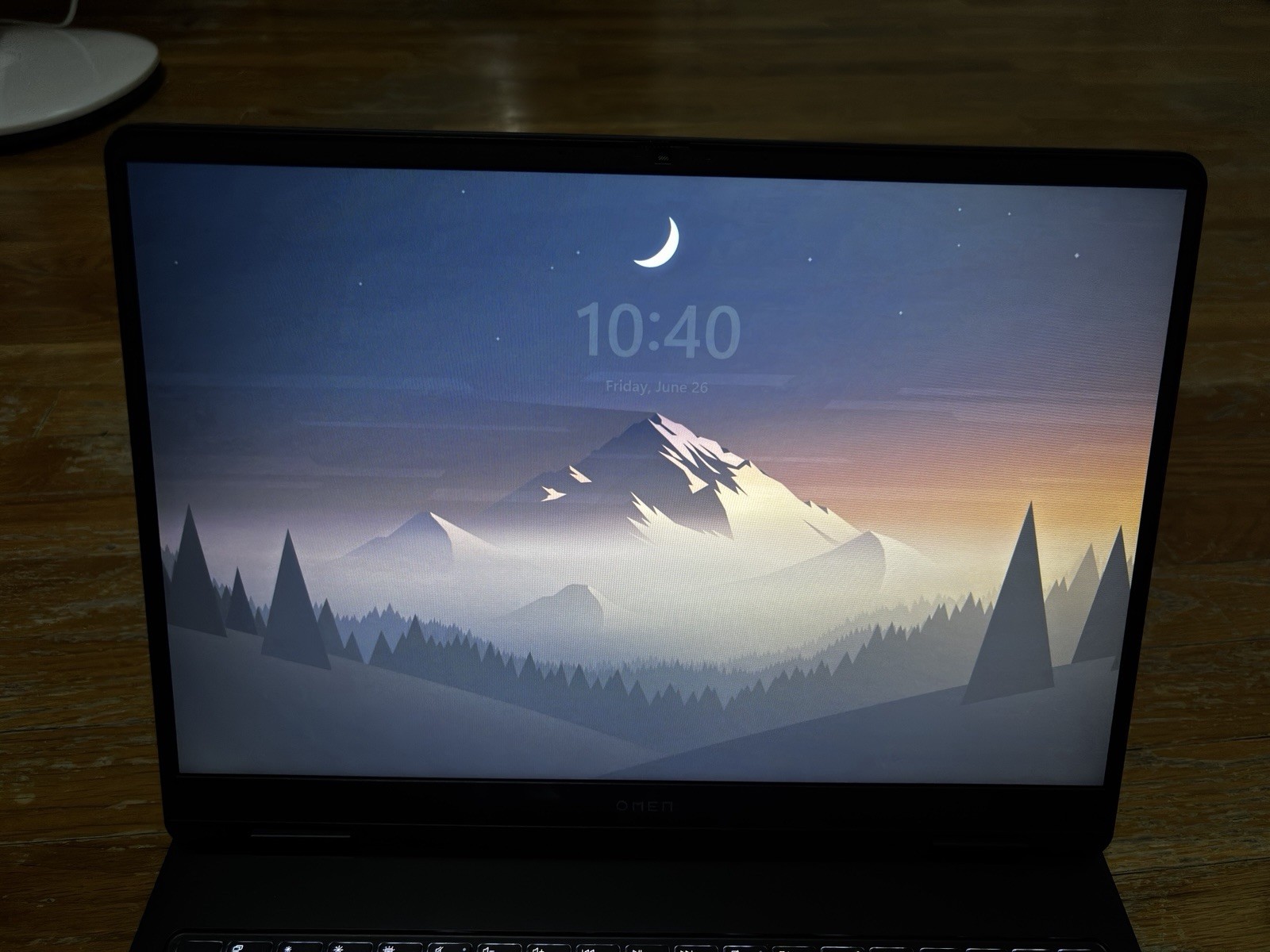 HP OMEN – 16″ 2K 144Hz Gaming Laptop AMD Ryzen 9 8940HX 2025 – 32GB DDR5 Memory
