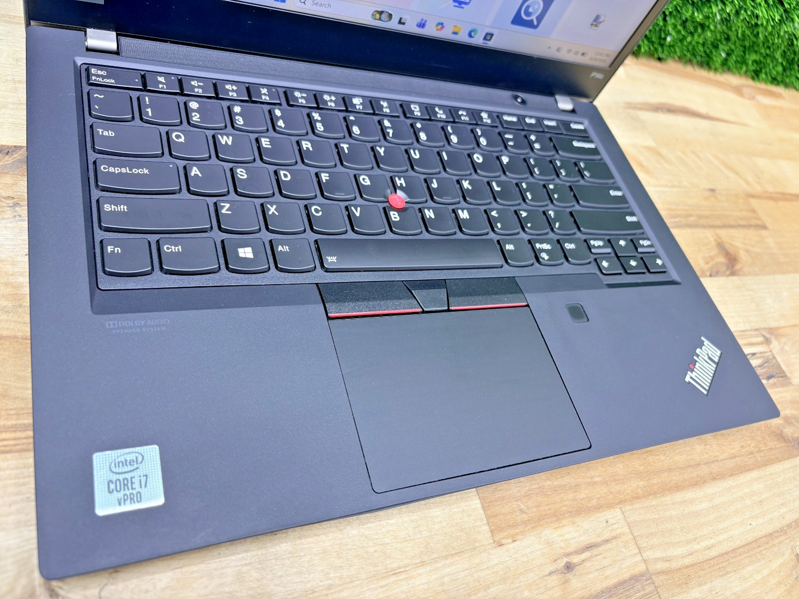 Lenovo ThinkPad P14s G. 1 Intel i7-10th Gen 1.80GHz 16GB RAM 256GB SSD W 11 Pro*