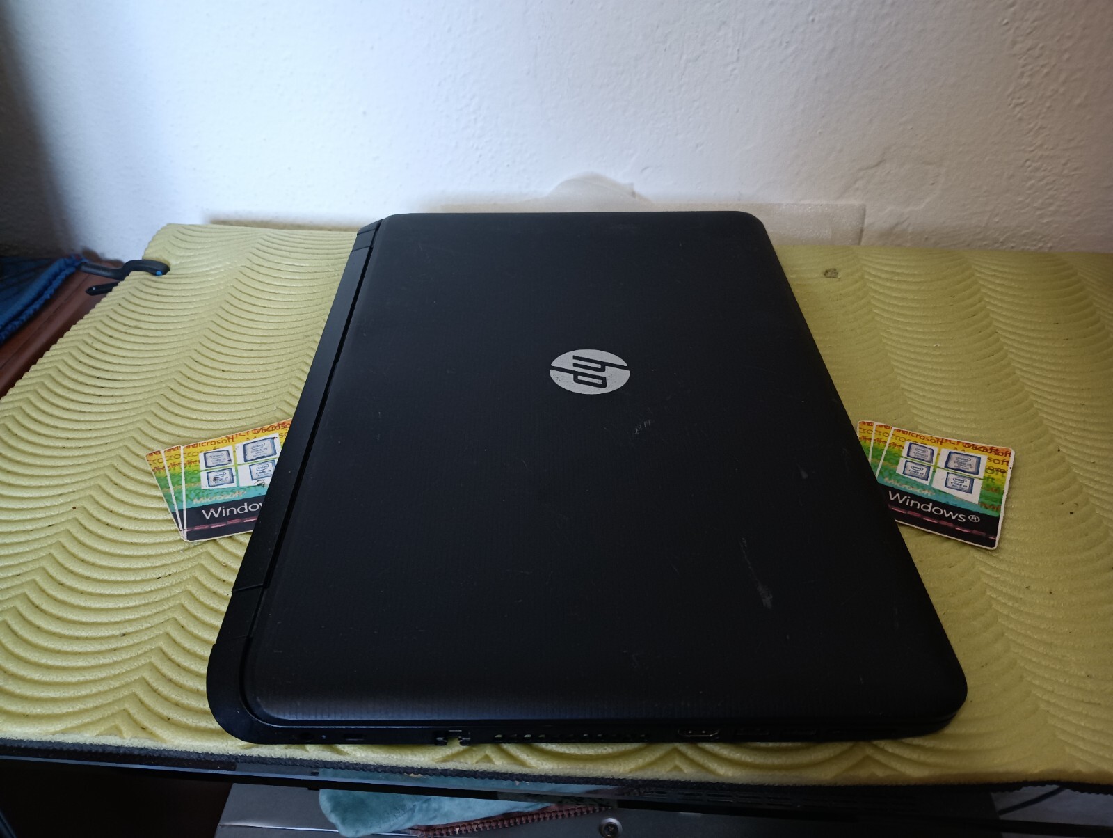 HP pavilion 17-p102ng 8gb 128gb ssd m2 AMD A6-6310 RADEON r4 17.3″ 1600X900