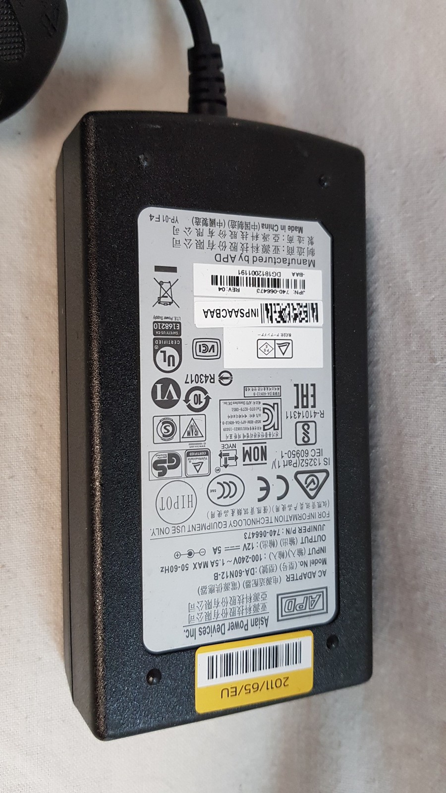iBase se-102-n Intel Atom E3950 4GB 64GB SSD NO OS Mini PC Digital Signage
