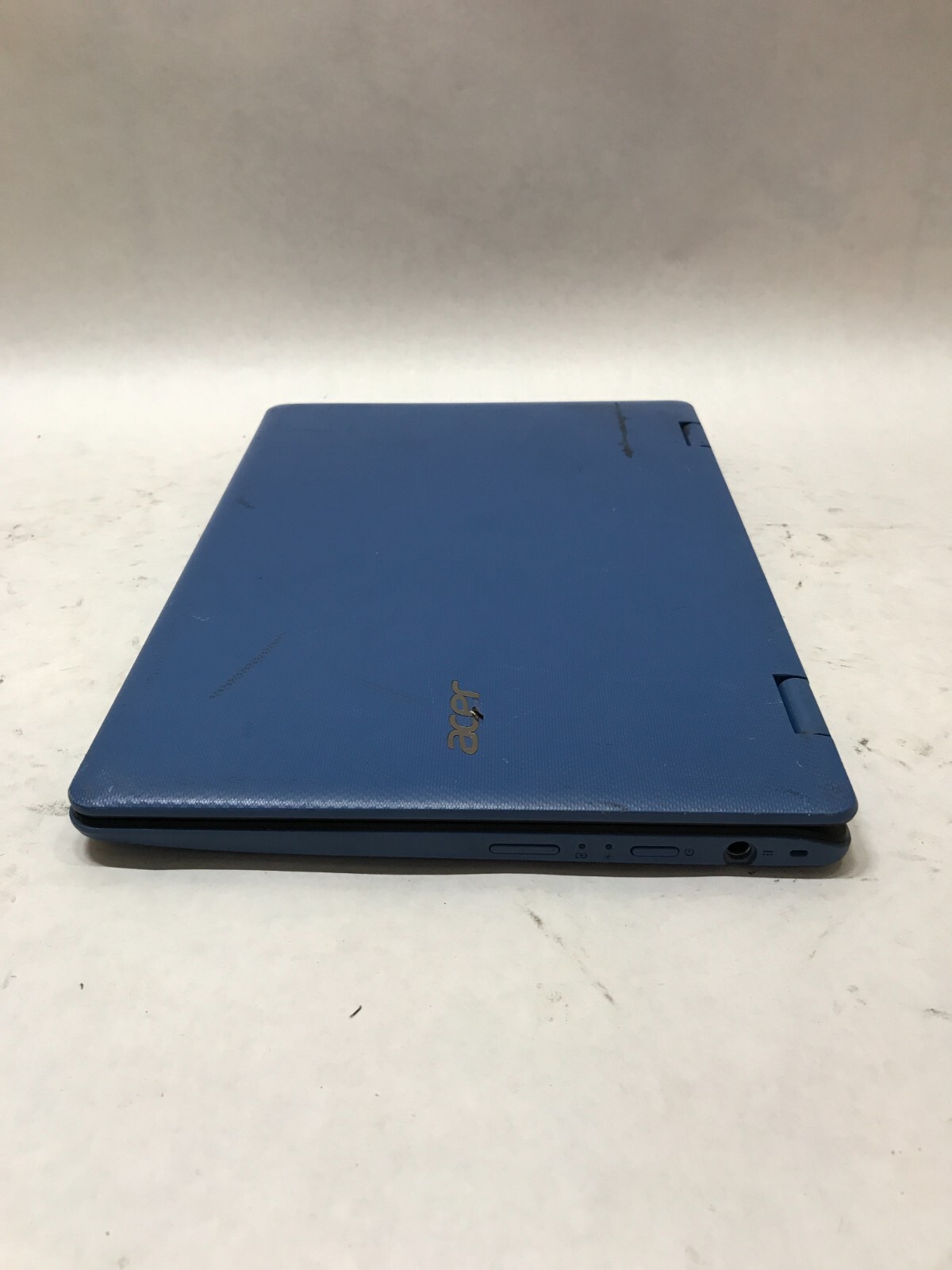 Acer Aspire R3-131T-P0KR 11″ Pentium 2GB RAM 32GB eMMC For Parts NO POWER!! – DW
