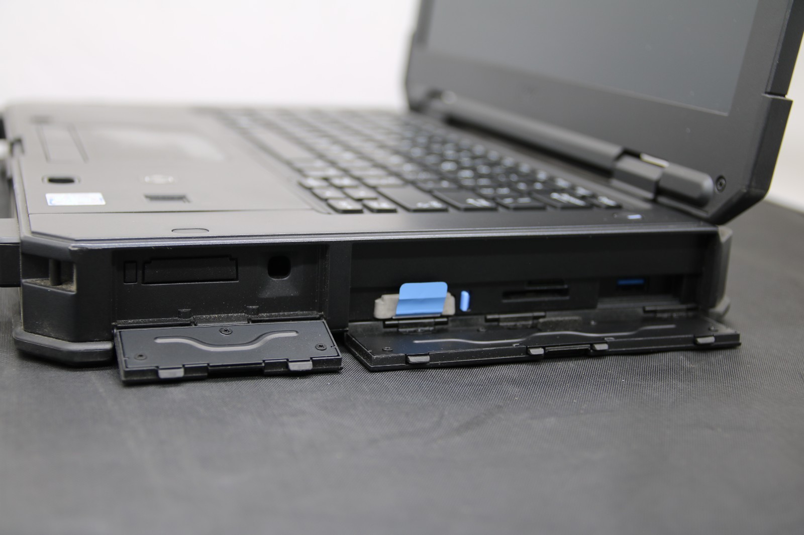 Dell Latitude Rugged 5424 14″ – i5-8350U 16GB 256GB Win11 *No Batt see Trackpad*