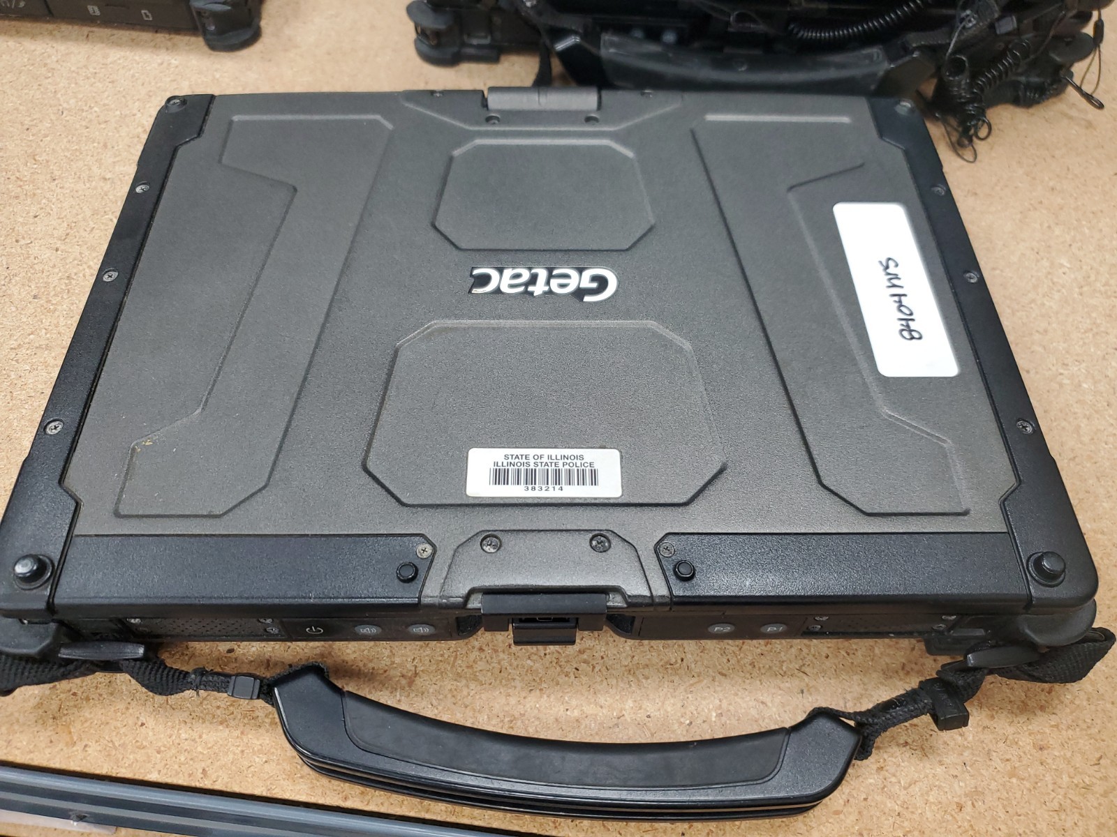 GETAC V110 Laptop Tablet Touch Screen i5-4300U 1.90GHz 8gB No HDD 8404hrs