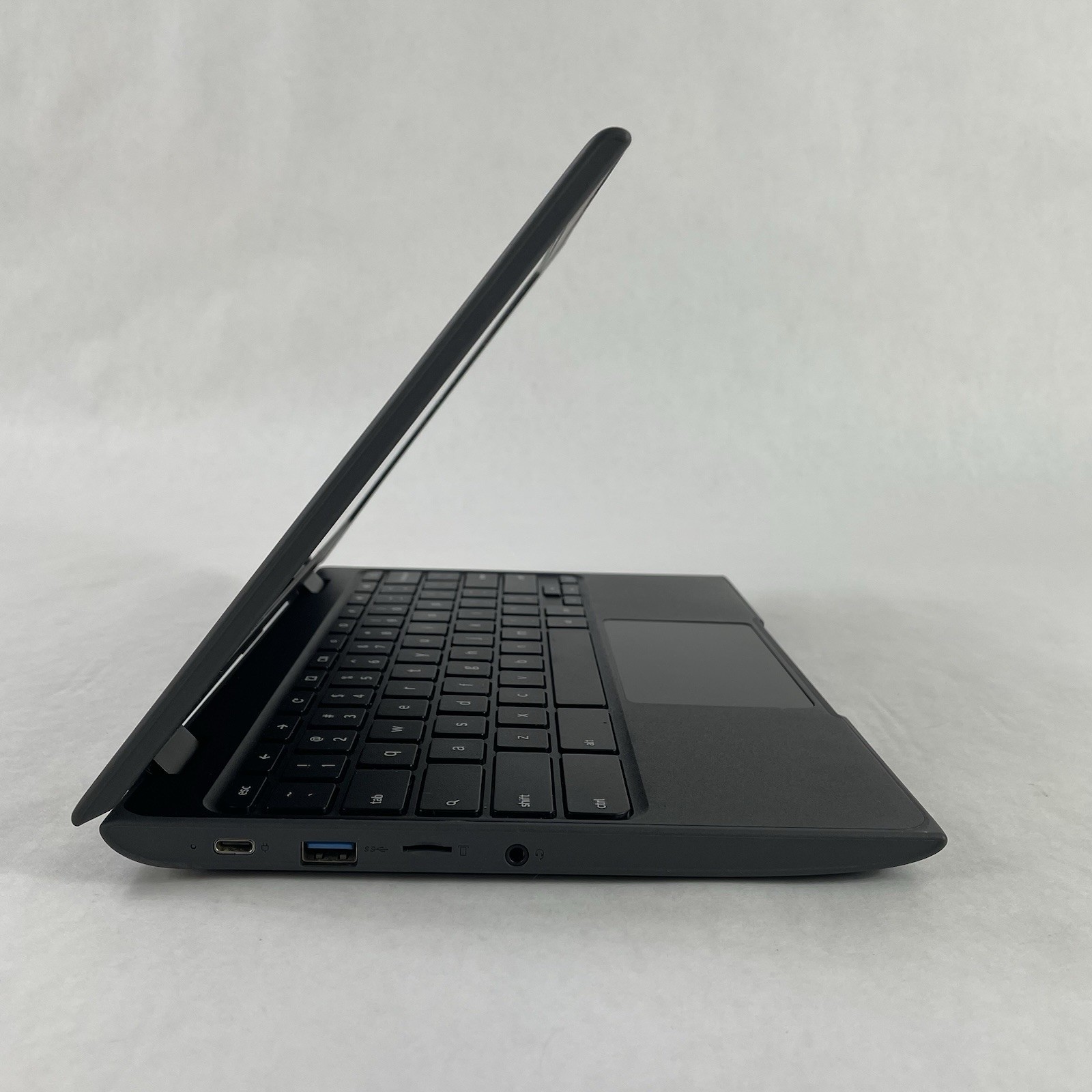 Lenovo Chromebook 100e 11.6″ Celeron N3350 1.10 GHz 4 GB RAM 16 GB SSD No AC