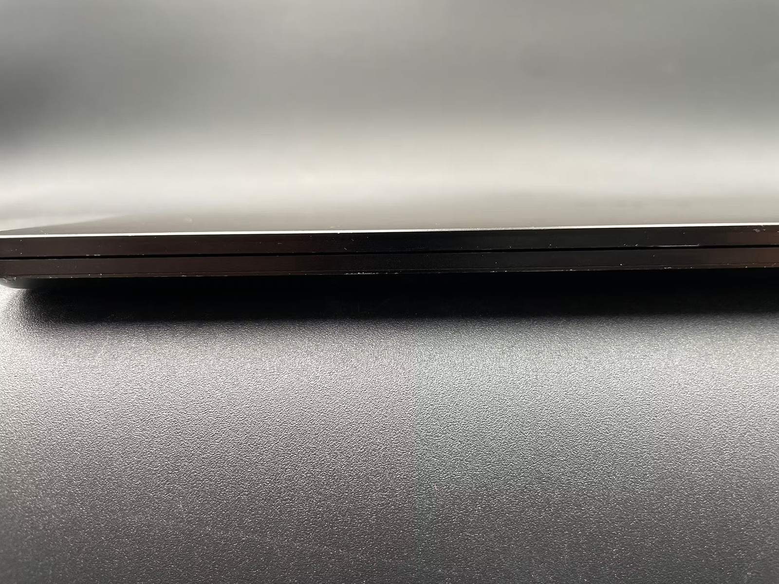 Microsoft Surface Laptop 4 Used 13.5″ (i7-1185G7-16GB-256GB NVMe)