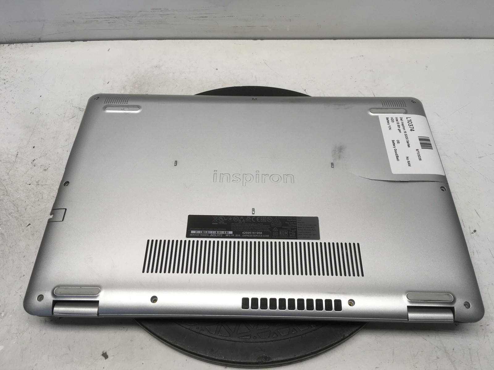 Dell Inspiron 15 5584 Series Intel i3 8th gen No RAM / HDD/ Batt – For Parts
