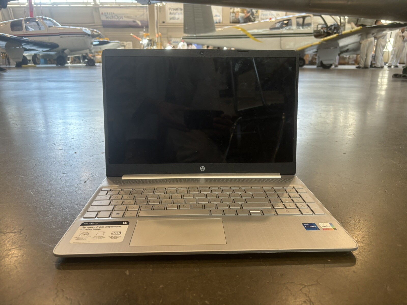 HP LAPTOP 15-dy2xxx