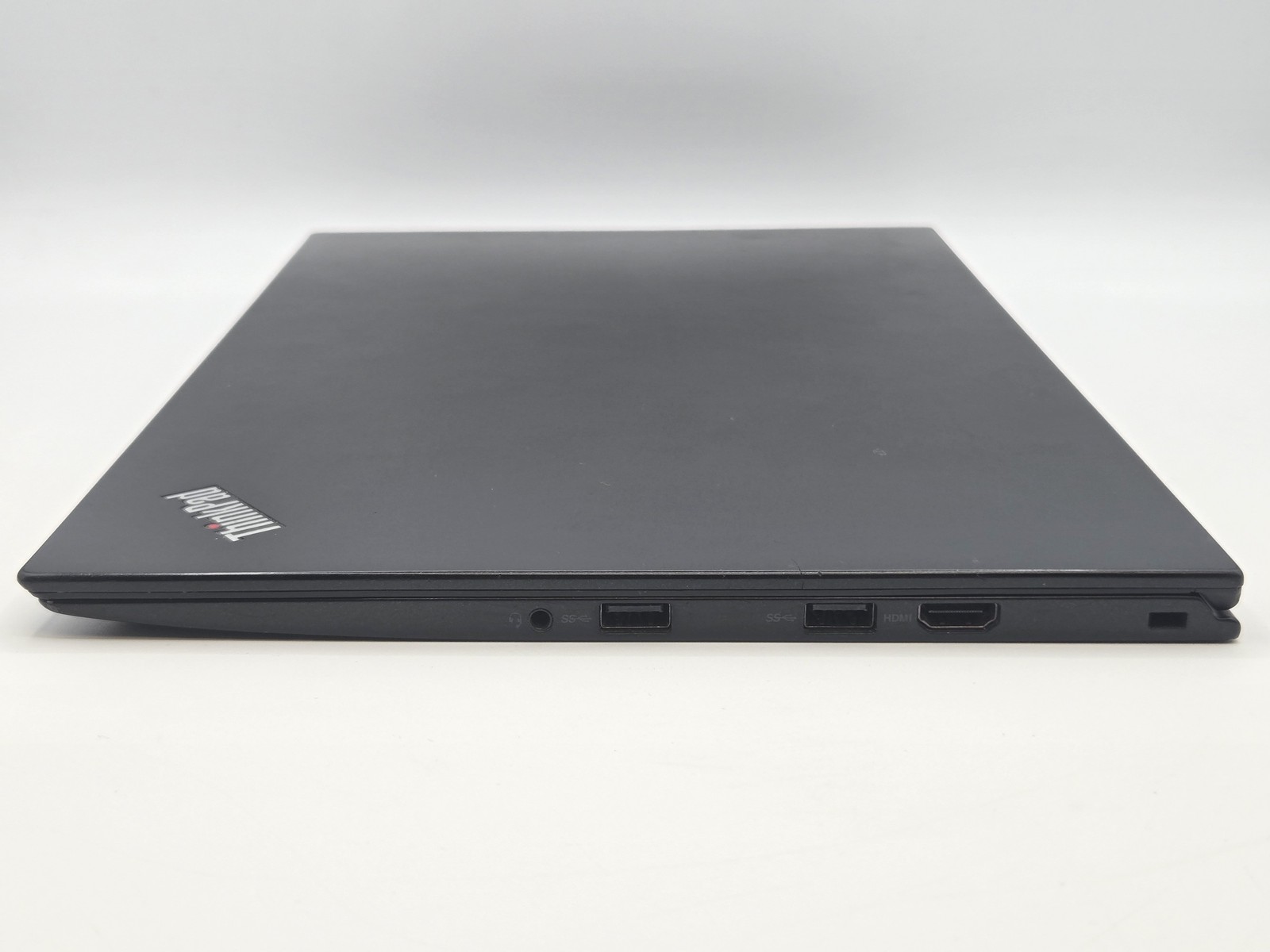 Lenovo ThinkPad X1 Carbon 4th Gen 14″ QHD I7-6600U 256GB SSD 16GB W10P FPR