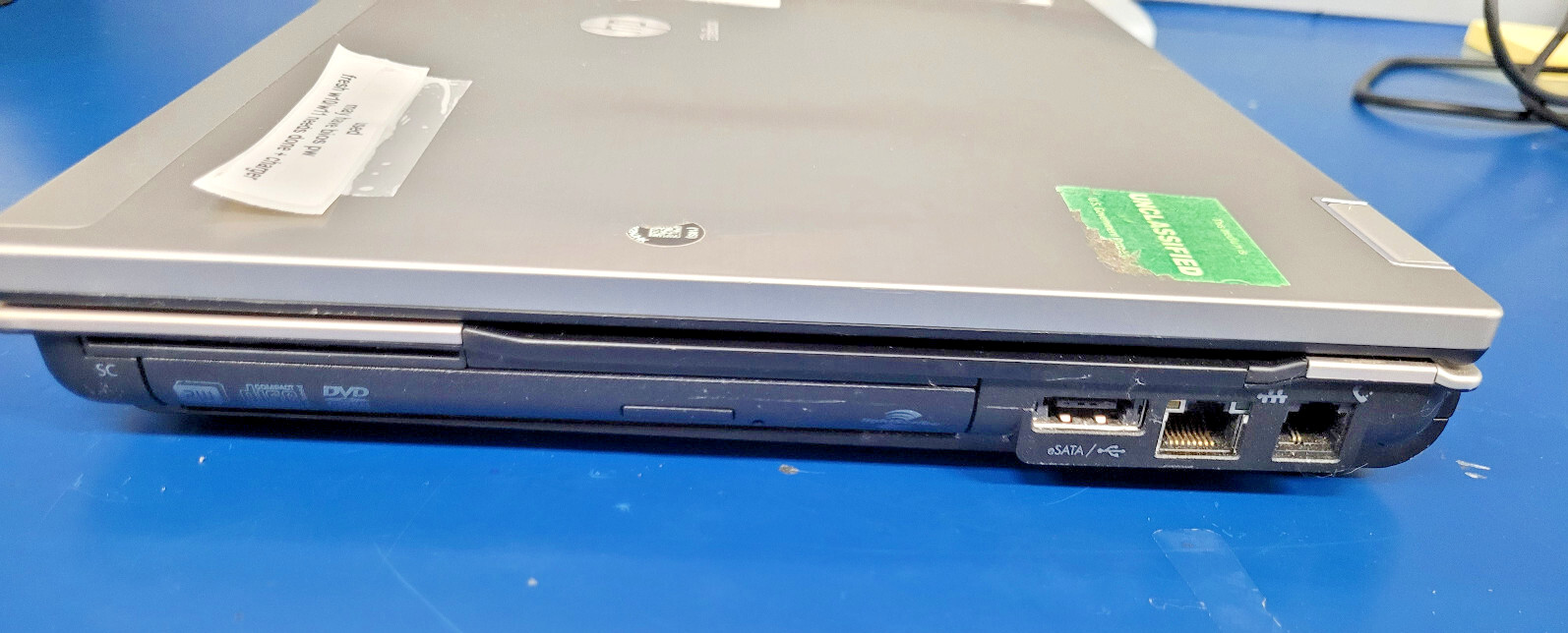 HP Elitebook 8440p Intel i5-M520 4 GB RAM – 250 HHD – WINDOW 10 + CHARGER