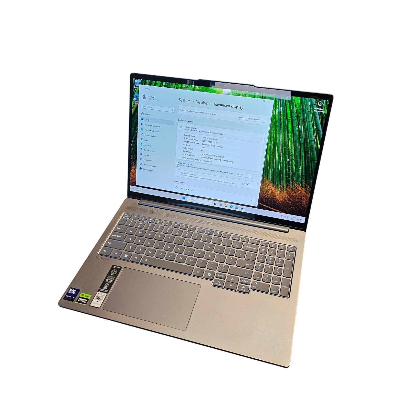 Lenovo Ideapad Pro 5 – OLED – 120hz – 16IAH10 Ultra 9 285H RTX5050 32GB 1TB SSD