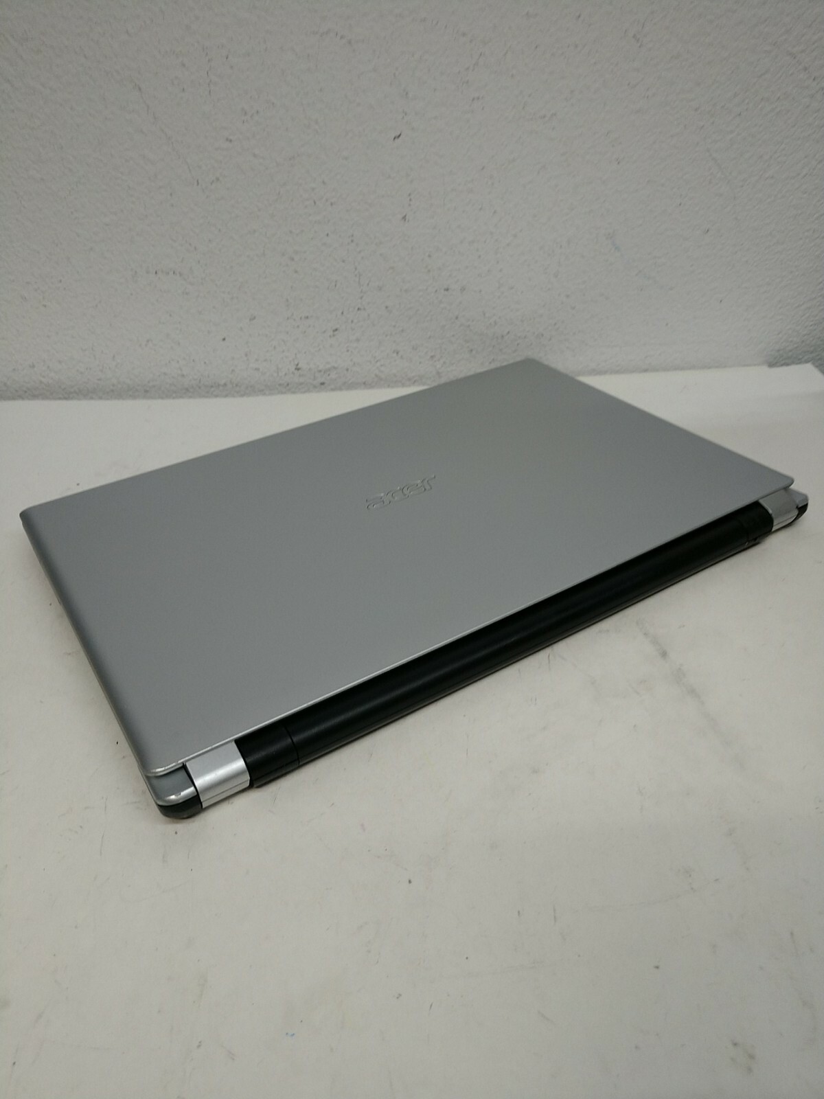 Acer Aspire V5-531 Intel Pentium 987 1.5GHz 4GB 500GB HD DVD BT Win10 *FOR PART*