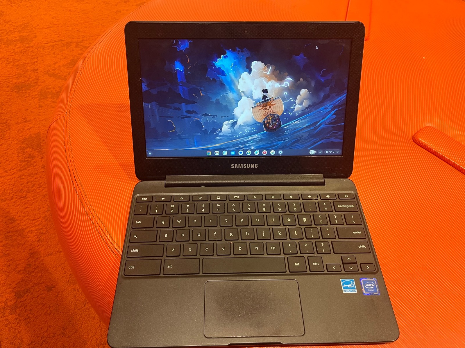 Samsung 11.6″ 4GB RAM 32GB Drive Chromebook – Charcoal