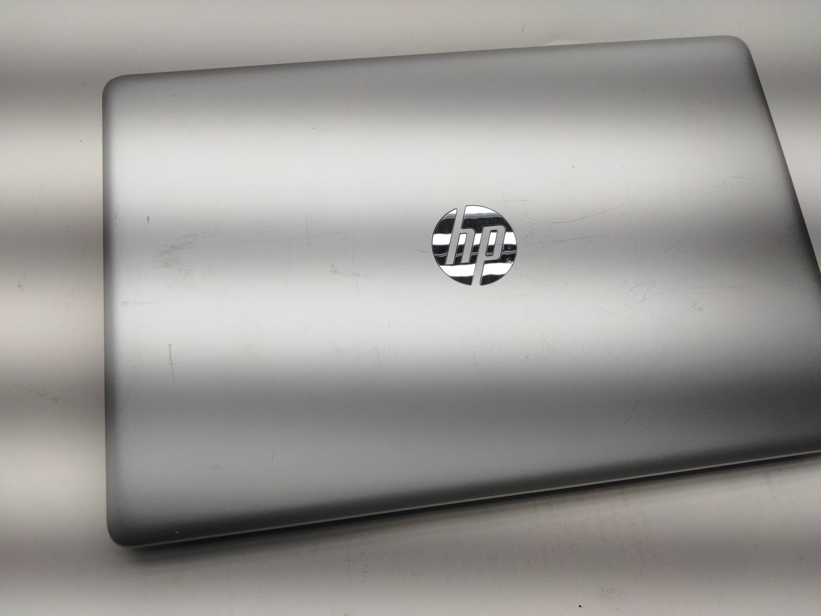 HP Pavilion 15-db0031nr 15.6″ AMD A9-9425 4GB 330GB Hd