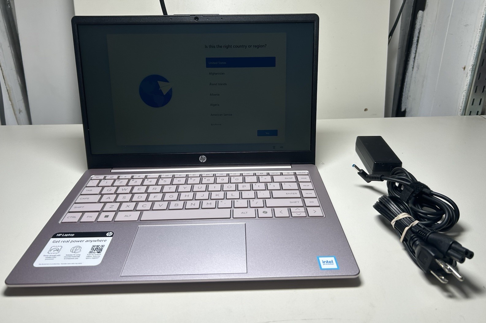 HP Laptop 14-EP2011WM 14″ N150 800 MHz 4GB RAM 128GB SSD PINK (FREE S&H)!
