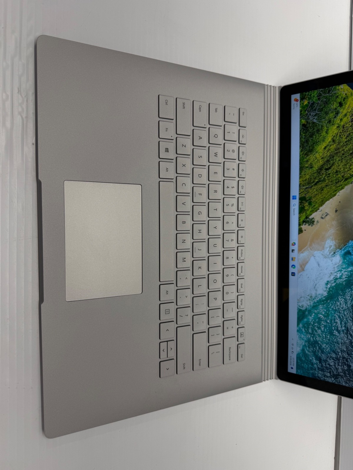Microsoft Surface Book 3 15.5” i710th-32GB 512 SSD Windows 11pro