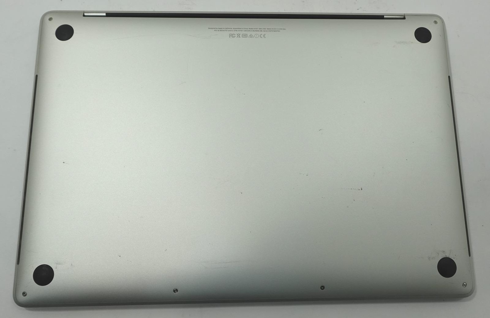 Apple MacBook Pro 2017 A1707 15.4″ Retina i7-7920HQ 16GB 1TB SSD Laptop