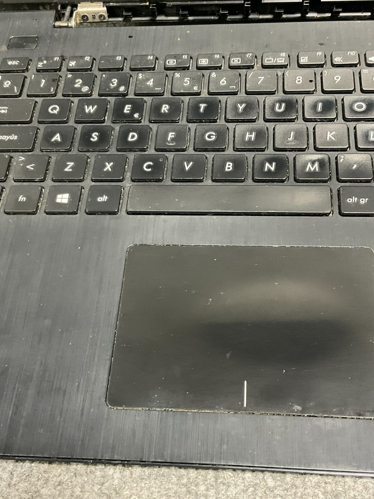 ASUS X553M Laptop Intel HDMI USB 3.0 Black For Parts Repair