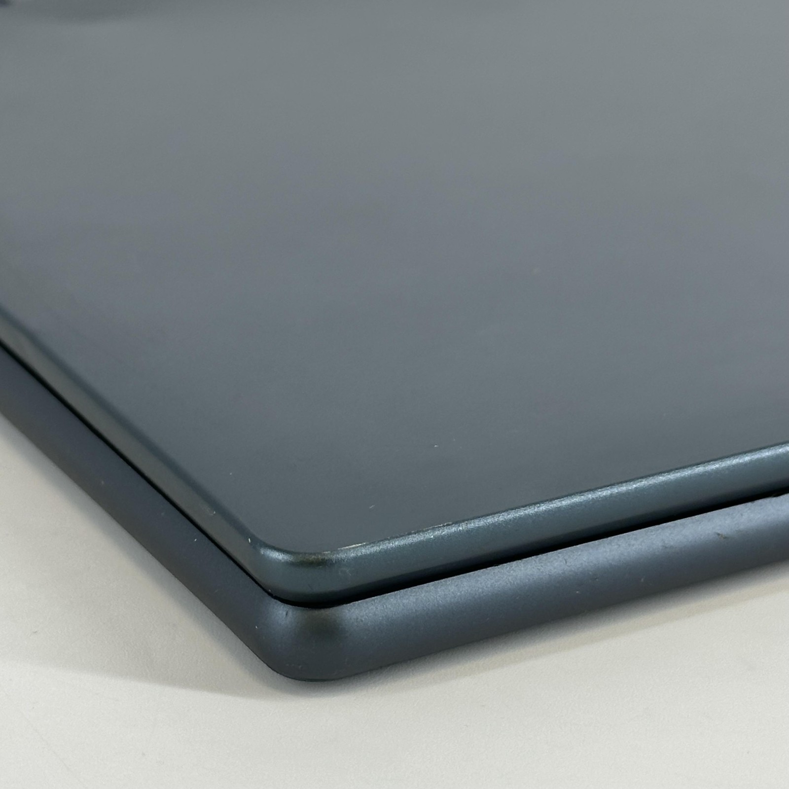 Lenovo Yoga 6 13.3 Blue FHD+ TOUCH 2.0 GHz Ryzen 5 7530U 8GB RAM 256GB SSD Good