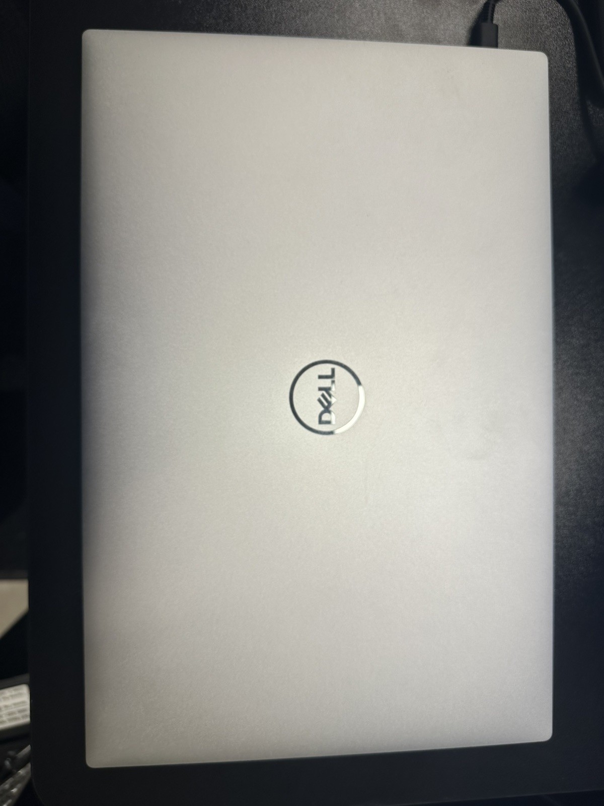 Dell XPS 15 9510 15.6″ FHD Intel i9-12700H 32GB RAM 1tb SSD Win11 Pro