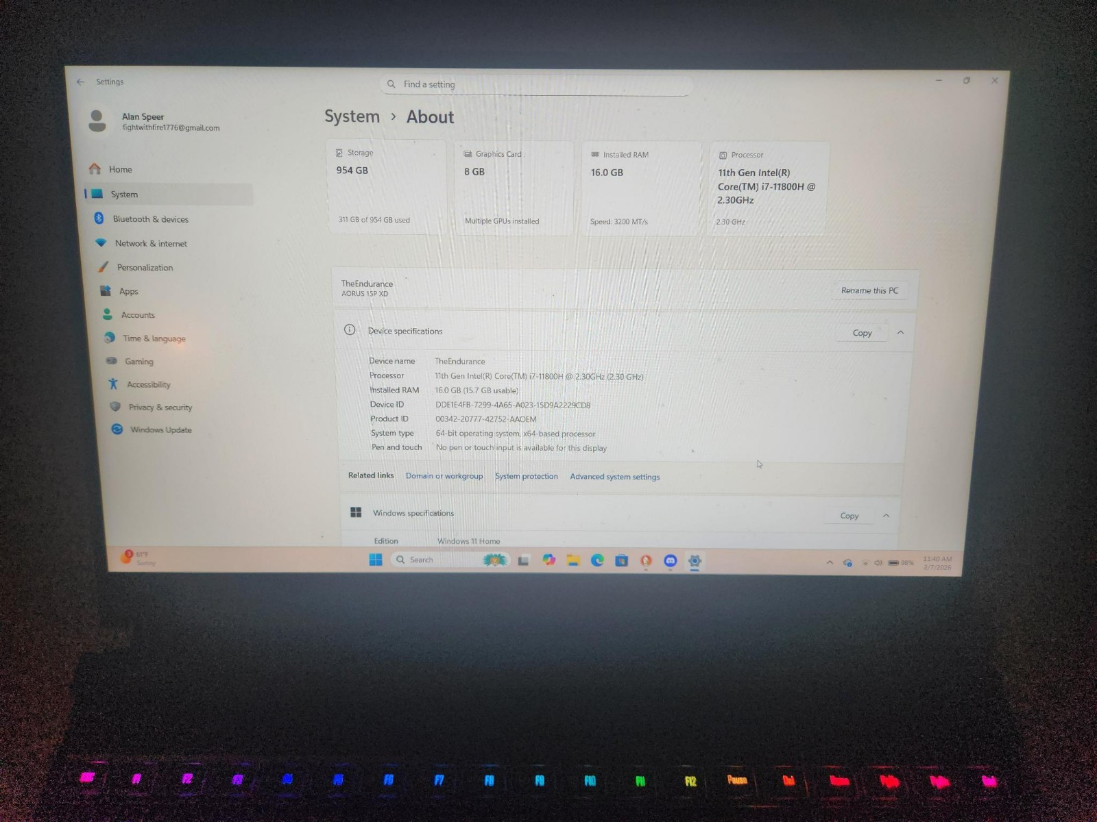 AORUS Gaming Laptop i7-11800H 8GB Graphics card 16GB RAM 954GB Storage